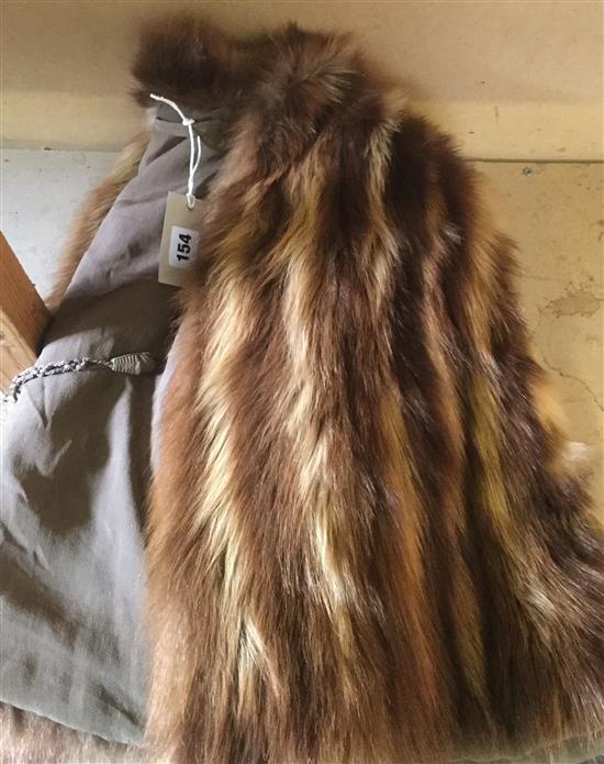 Long fur cape (possibly fox)